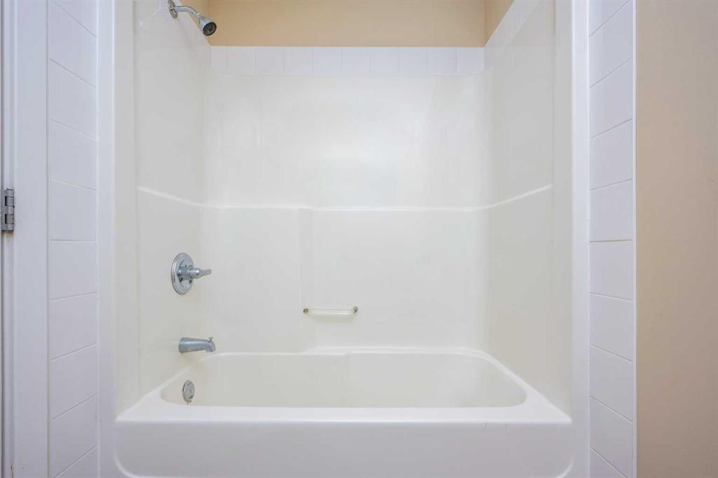 #1218, 211 Aspen Stone Boulevard SW, Calgary, 2 Bedrooms Bedrooms, ,2 BathroomsBathrooms,Condos/Townhouses,For Sale,Gallant Ridge,2,3179