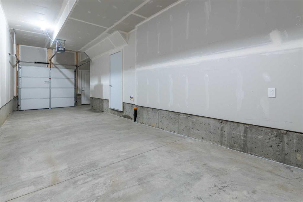 358 210 Avenue SW, Calgary, 2 Bedrooms Bedrooms, ,1 BathroomBathrooms,Condos/Townhouses,For Sale,Belwood Park,1,3180