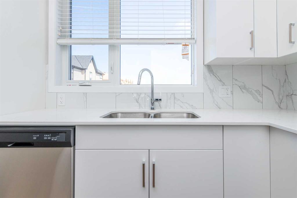 358 210 Avenue SW, Calgary, 2 Bedrooms Bedrooms, ,1 BathroomBathrooms,Condos/Townhouses,For Sale,Belwood Park,1,3180