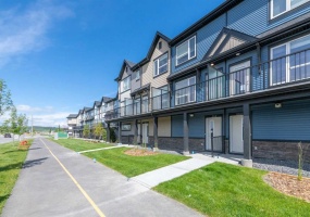 358 210 Avenue SW, Calgary, 2 Bedrooms Bedrooms, ,1 BathroomBathrooms,Condos/Townhouses,For Sale,Belwood Park,1,3180