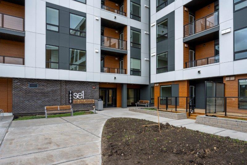 8500 19 Avenue Southeast, Calgary, 2 Bedrooms Bedrooms, 0 ,2 BathroomsBathrooms,Condos/Townhouses,For Rent,Easthills Crossing,8500 19 Avenue Southeast,0,3181