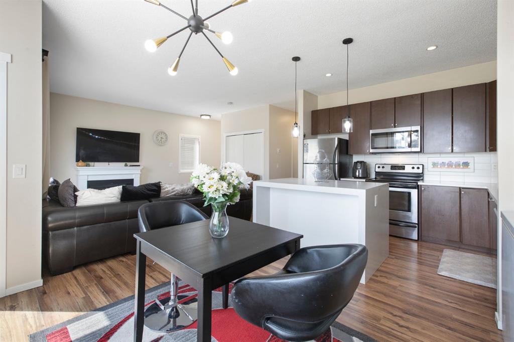 #83, 300 Evanscreek Court NW, Calgary, 2 Bedrooms Bedrooms, ,1 BathroomBathrooms,Condos/Townhouses,For Sale,3183