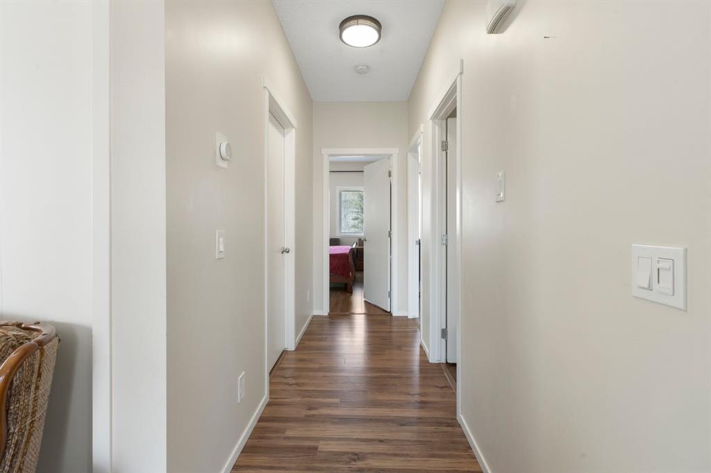 #83, 300 Evanscreek Court NW, Calgary, 2 Bedrooms Bedrooms, ,1 BathroomBathrooms,Condos/Townhouses,For Sale,3183