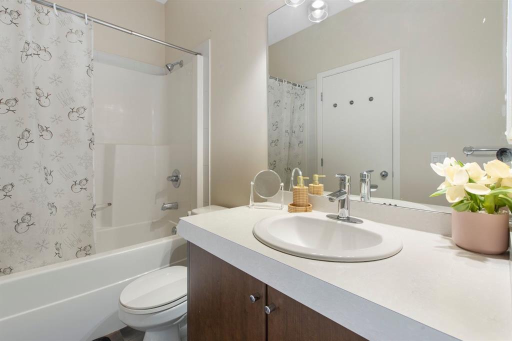 #83, 300 Evanscreek Court NW, Calgary, 2 Bedrooms Bedrooms, ,1 BathroomBathrooms,Condos/Townhouses,For Sale,3183