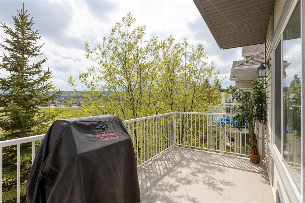 #83, 300 Evanscreek Court NW, Calgary, 2 Bedrooms Bedrooms, ,1 BathroomBathrooms,Condos/Townhouses,For Sale,3183