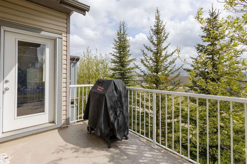 #83, 300 Evanscreek Court NW, Calgary, 2 Bedrooms Bedrooms, ,1 BathroomBathrooms,Condos/Townhouses,For Sale,3183