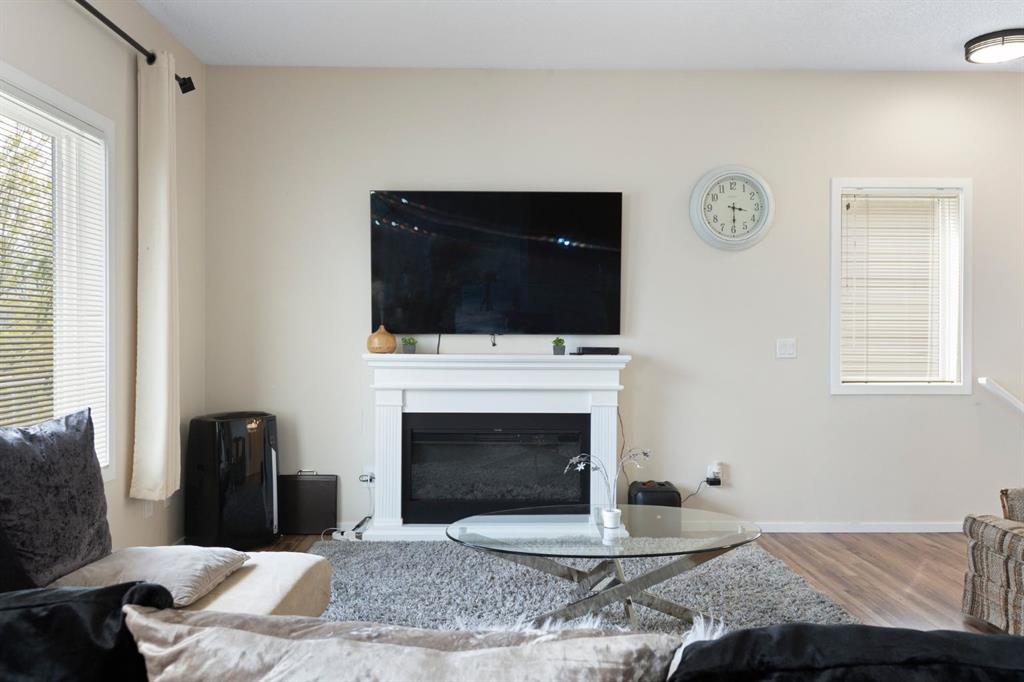 #83, 300 Evanscreek Court NW, Calgary, 2 Bedrooms Bedrooms, ,1 BathroomBathrooms,Condos/Townhouses,For Sale,3183