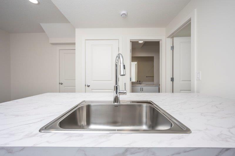 350 SORA Way Southeast, Calgary, 2 Bedrooms Bedrooms, ,1 BathroomBathrooms,Houses,For Rent,350 SORA Way Southeast,3184