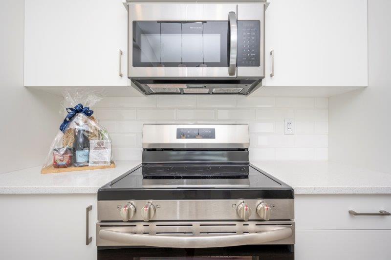40, 2117 81 Street South West, Calgary, 2 Bedrooms Bedrooms, ,2 BathroomsBathrooms,Condos/Townhouses,For Rent,Elkwood,40, 2117 81 Street South West,3188