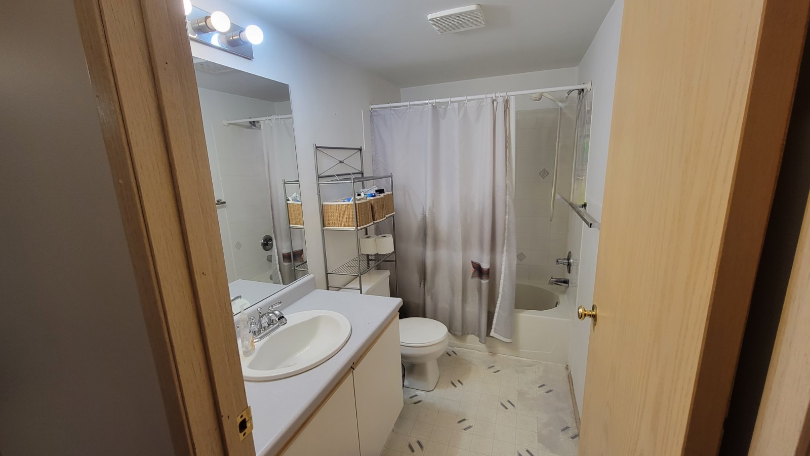 115, 20 Dover Point SE, Calgary, 2 Bedrooms Bedrooms, ,2 BathroomsBathrooms,Condos/Townhouses,For Rent,Pointe of View Dover,115, 20 Dover Point SE,3190