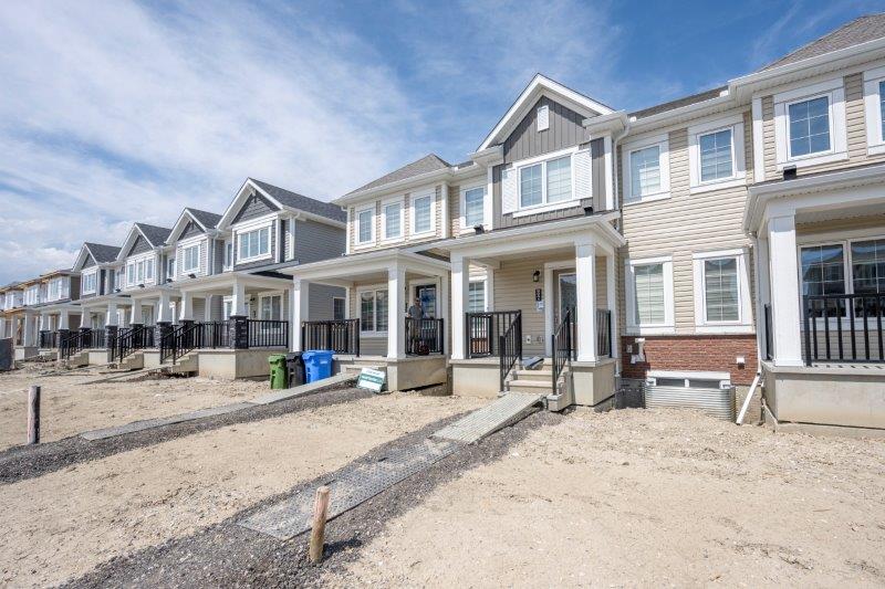 8941 Cityscape Drive Northeast, Calgary, 3 Bedrooms Bedrooms, ,2.5 BathroomsBathrooms,Houses,For Rent,8941 Cityscape Drive Northeast,3191