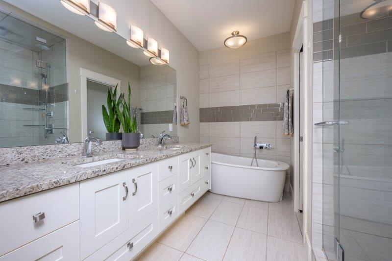2815 25 Street Southwest, Calgary, 4 Bedrooms Bedrooms, ,3.5 BathroomsBathrooms,Houses,For Rent,2815 25 Street Southwest,3194