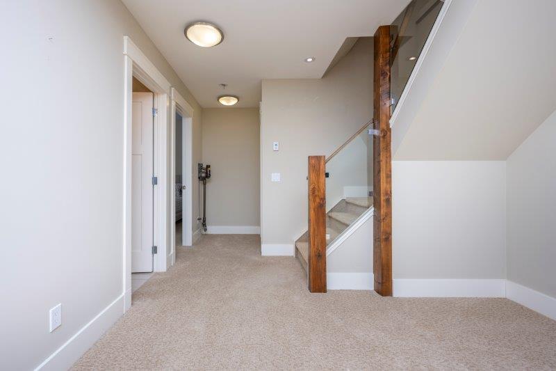 2815 25 Street Southwest, Calgary, 4 Bedrooms Bedrooms, ,3.5 BathroomsBathrooms,Houses,For Rent,2815 25 Street Southwest,3194