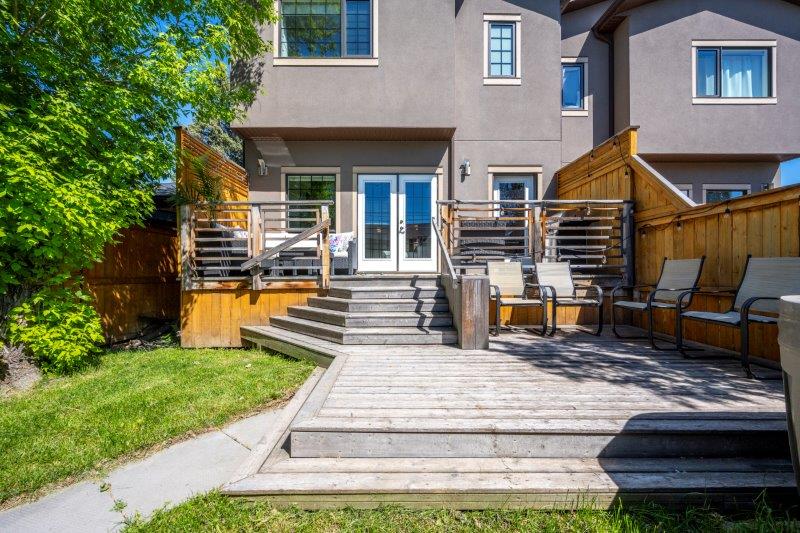 2815 25 Street Southwest, Calgary, 4 Bedrooms Bedrooms, ,3.5 BathroomsBathrooms,Houses,For Rent,2815 25 Street Southwest,3194
