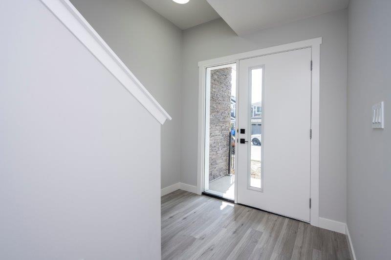 40 Red Sky Manor NE, Calgary, 4 Bedrooms Bedrooms, ,3.5 BathroomsBathrooms,Condos/Townhouses,For Rent,40 Red Sky Manor NE,3195