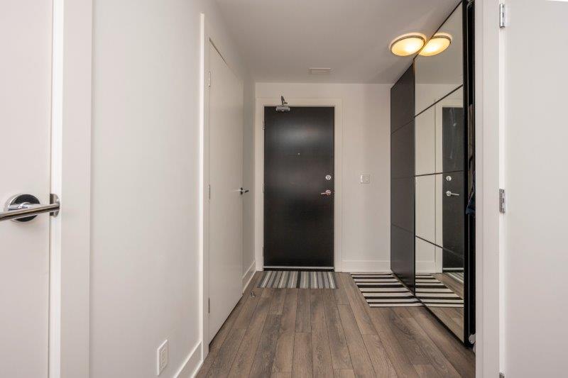 609, 550 Riverfront Avenue SE, Calgary, 1.5 Bedrooms Bedrooms, ,1.5 BathroomsBathrooms,Condos/Townhouses,For Rent,FIRST,609, 550 Riverfront Avenue SE,3198