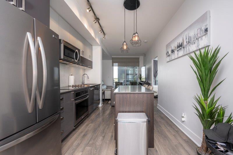 609, 550 Riverfront Avenue SE, Calgary, 1.5 Bedrooms Bedrooms, ,1.5 BathroomsBathrooms,Condos/Townhouses,For Rent,FIRST,609, 550 Riverfront Avenue SE,3198