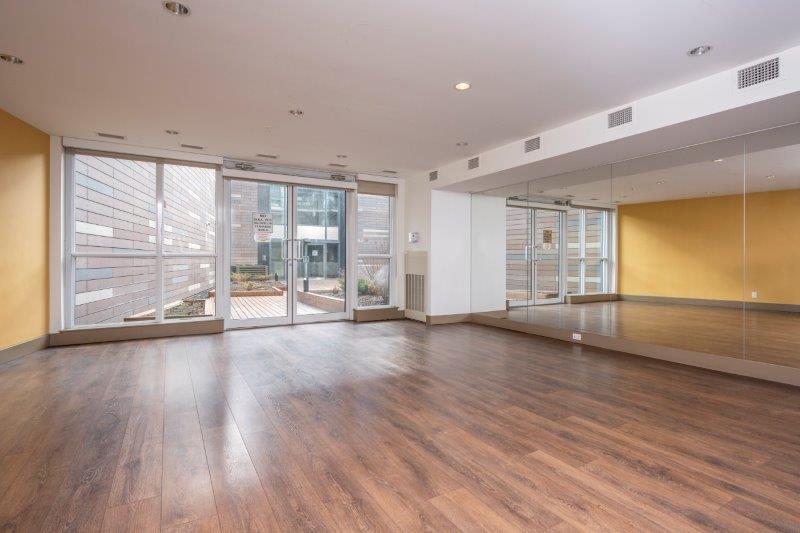 609, 550 Riverfront Avenue SE, Calgary, 1.5 Bedrooms Bedrooms, ,1.5 BathroomsBathrooms,Condos/Townhouses,For Rent,FIRST,609, 550 Riverfront Avenue SE,3198