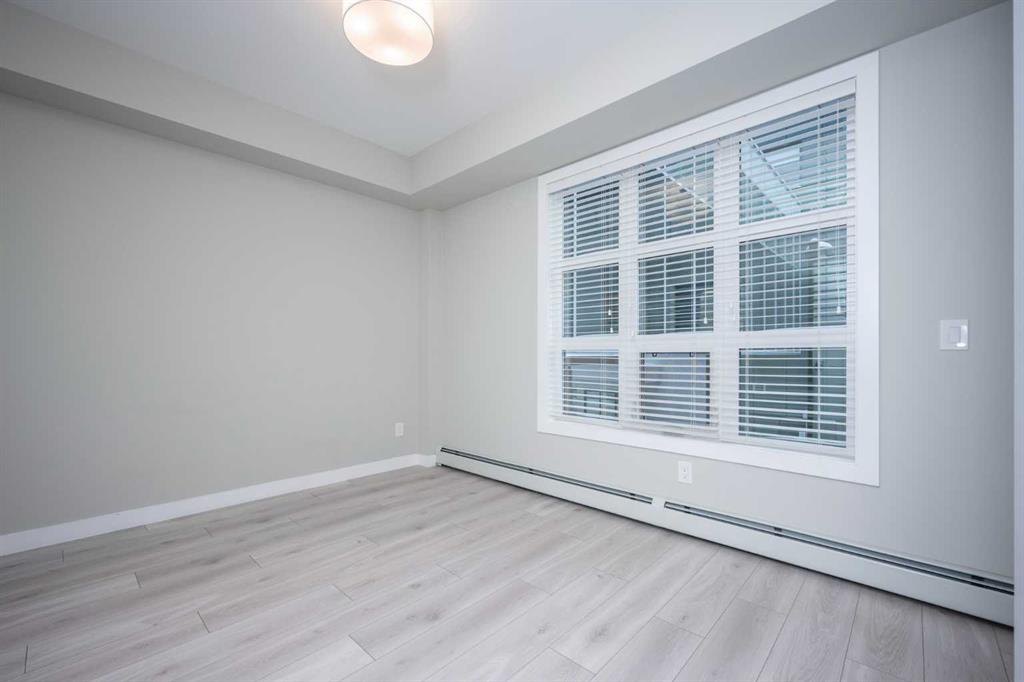 #217, 383 Smith Street NW, Calgary, 1 Bedroom Bedrooms, ,1 BathroomBathrooms,Condos/Townhouses,For Sale,2,3199