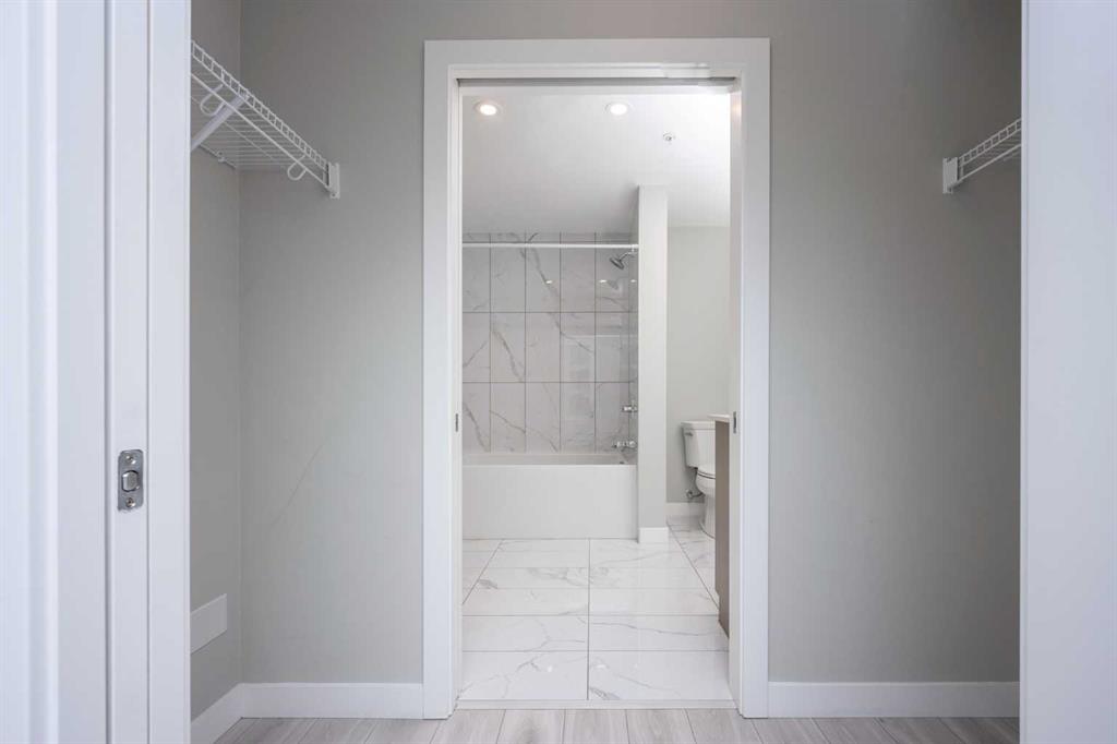 #217, 383 Smith Street NW, Calgary, 1 Bedroom Bedrooms, ,1 BathroomBathrooms,Condos/Townhouses,For Sale,2,3199