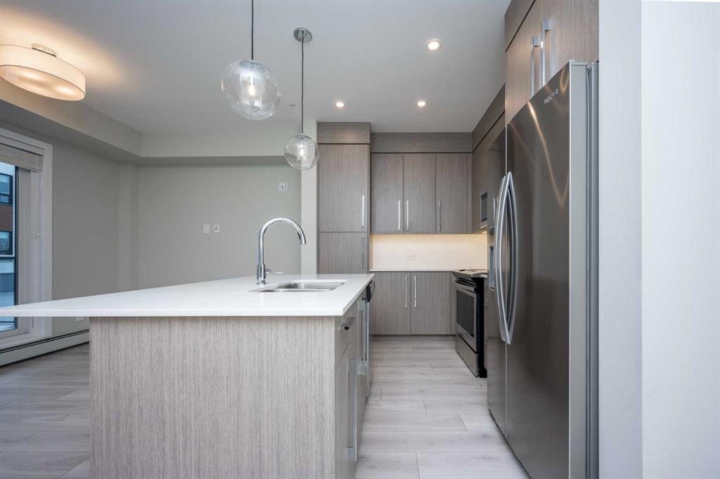 #217, 383 Smith Street NW, Calgary, 1 Bedroom Bedrooms, ,1 BathroomBathrooms,Condos/Townhouses,For Sale,2,3199