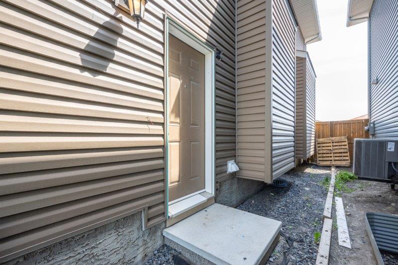 455R Redstone Drive Northeast, Calgary, 2 Bedrooms Bedrooms, ,1 BathroomBathrooms,Houses,For Rent,455R Redstone Drive Northeast,3201