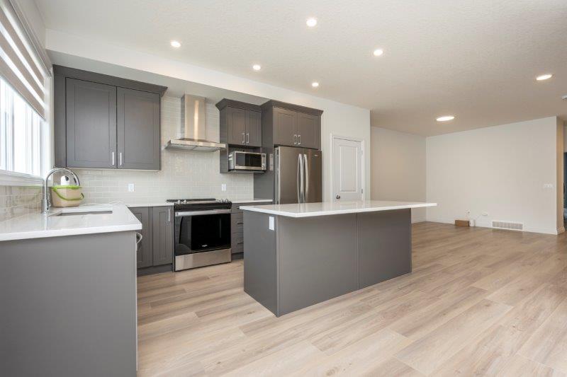 331 Belvedere Drive South East, Calgary, 4 Bedrooms Bedrooms, ,4 BathroomsBathrooms,Houses,For Rent,331 Belvedere Drive South East,3202