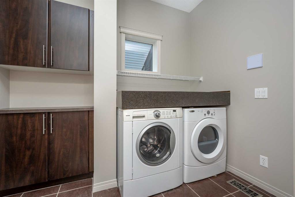 243 Silverado Plains Clsoe SW, Calgary, 3 Bedrooms Bedrooms, ,2 BathroomsBathrooms,Houses,For Sale,3203