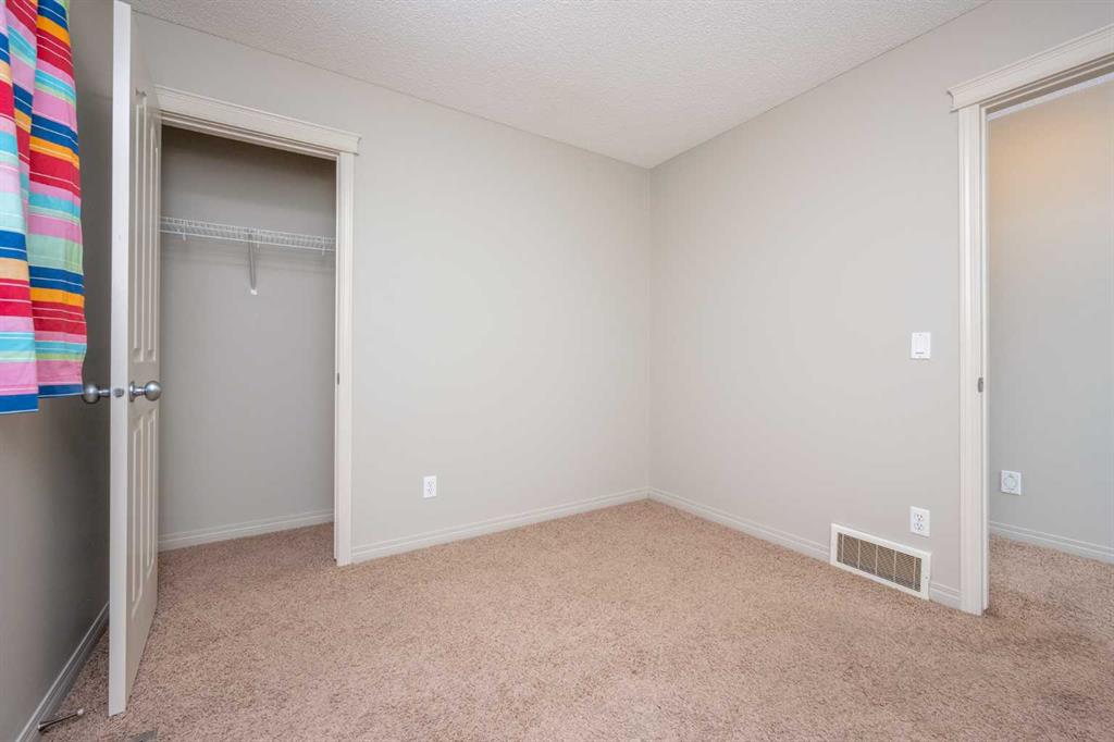 243 Silverado Plains Clsoe SW, Calgary, 3 Bedrooms Bedrooms, ,2 BathroomsBathrooms,Houses,For Sale,3203