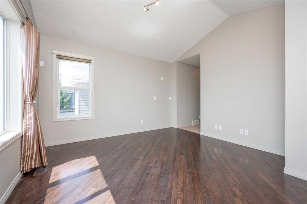 243 Silverado Plains Clsoe SW, Calgary, 3 Bedrooms Bedrooms, ,2 BathroomsBathrooms,Houses,For Sale,3203