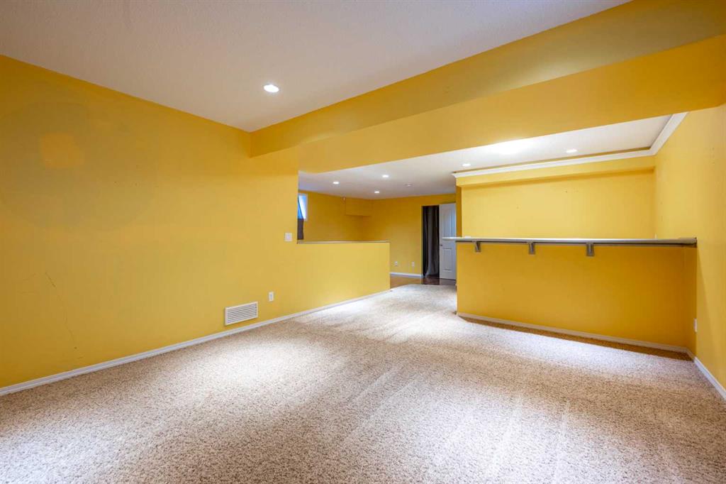 243 Silverado Plains Clsoe SW, Calgary, 3 Bedrooms Bedrooms, ,2 BathroomsBathrooms,Houses,For Sale,3203