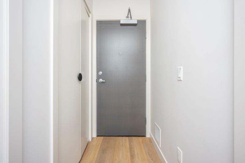 305, 1107 Gladstone Road Northwest, Calgary, 2 Bedrooms Bedrooms, ,2 BathroomsBathrooms,Condos/Townhouses,For Rent,ERA,305, 1107 Gladstone Road Northwest,3207