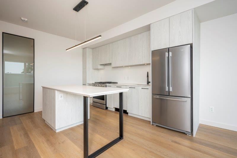 305, 1107 Gladstone Road Northwest, Calgary, 2 Bedrooms Bedrooms, ,2 BathroomsBathrooms,Condos/Townhouses,For Rent,ERA,305, 1107 Gladstone Road Northwest,3207