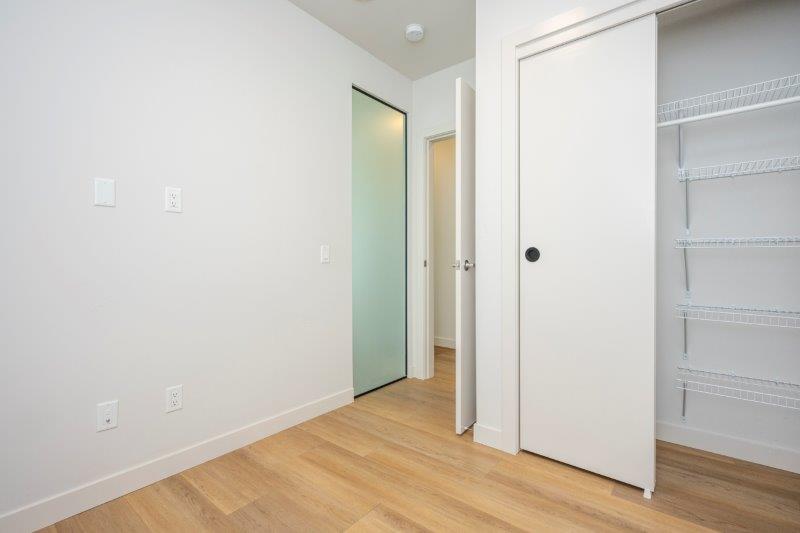 305, 1107 Gladstone Road Northwest, Calgary, 2 Bedrooms Bedrooms, ,2 BathroomsBathrooms,Condos/Townhouses,For Rent,ERA,305, 1107 Gladstone Road Northwest,3207