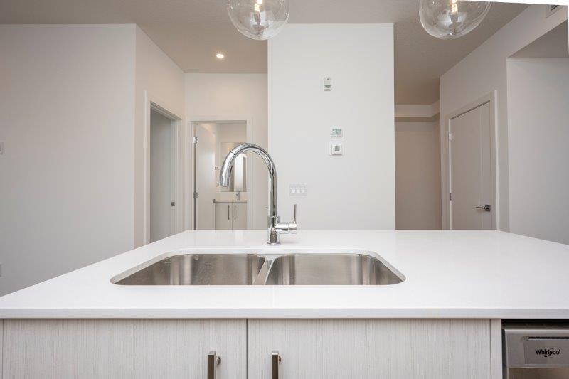 2303, 6 Merganser Drive West, Chestermere, 2.5 Bedrooms Bedrooms, ,2 BathroomsBathrooms,Condos/Townhouses,For Rent,Lockwood,2303, 6 Merganser Drive West,3209