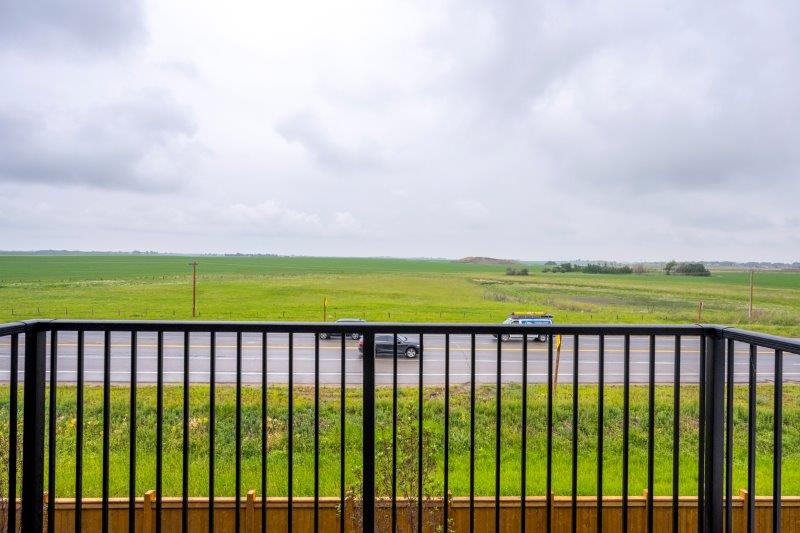 2303, 6 Merganser Drive West, Chestermere, 2.5 Bedrooms Bedrooms, ,2 BathroomsBathrooms,Condos/Townhouses,For Rent,Lockwood,2303, 6 Merganser Drive West,3209