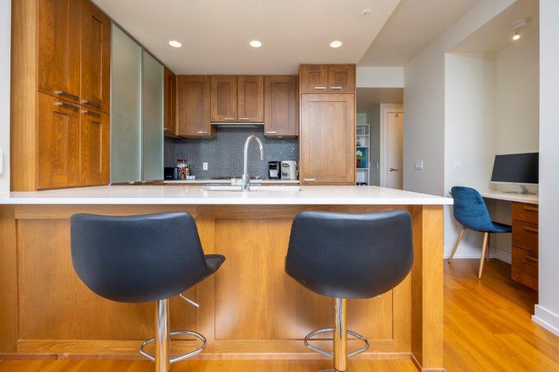 1824, 222 Riverfront Ave SW, Calgary, 1 Bedroom Bedrooms, ,1 BathroomBathrooms,Condos/Townhouses,For Rent,Waterfront,18,3212