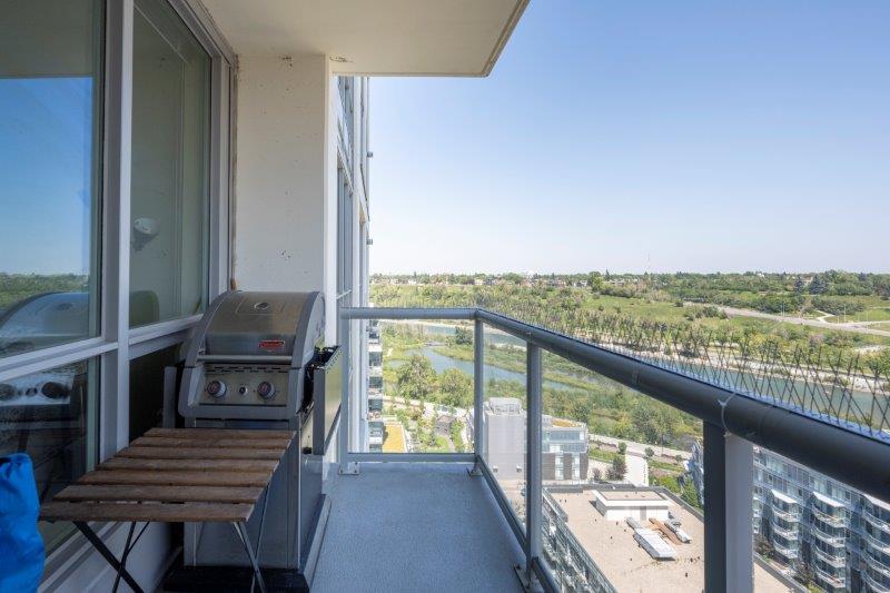 1824, 222 Riverfront Ave SW, Calgary, 1 Bedroom Bedrooms, ,1 BathroomBathrooms,Condos/Townhouses,For Rent,Waterfront,18,3212