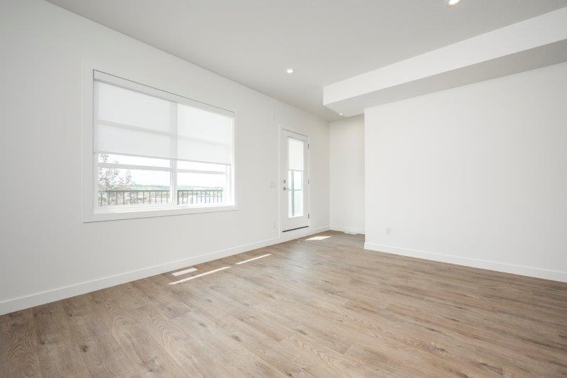 304, 135 Belmont Passage Southwest, Calgary, 3 Bedrooms Bedrooms, ,2.5 BathroomsBathrooms,Condos/Townhouses,For Rent,Briarfirld Townhomes,304, 135 Belmont Passage Southwest,3213