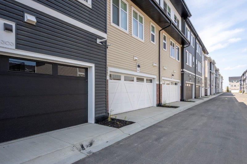 304, 135 Belmont Passage Southwest, Calgary, 3 Bedrooms Bedrooms, ,2.5 BathroomsBathrooms,Condos/Townhouses,For Rent,Briarfirld Townhomes,304, 135 Belmont Passage Southwest,3213