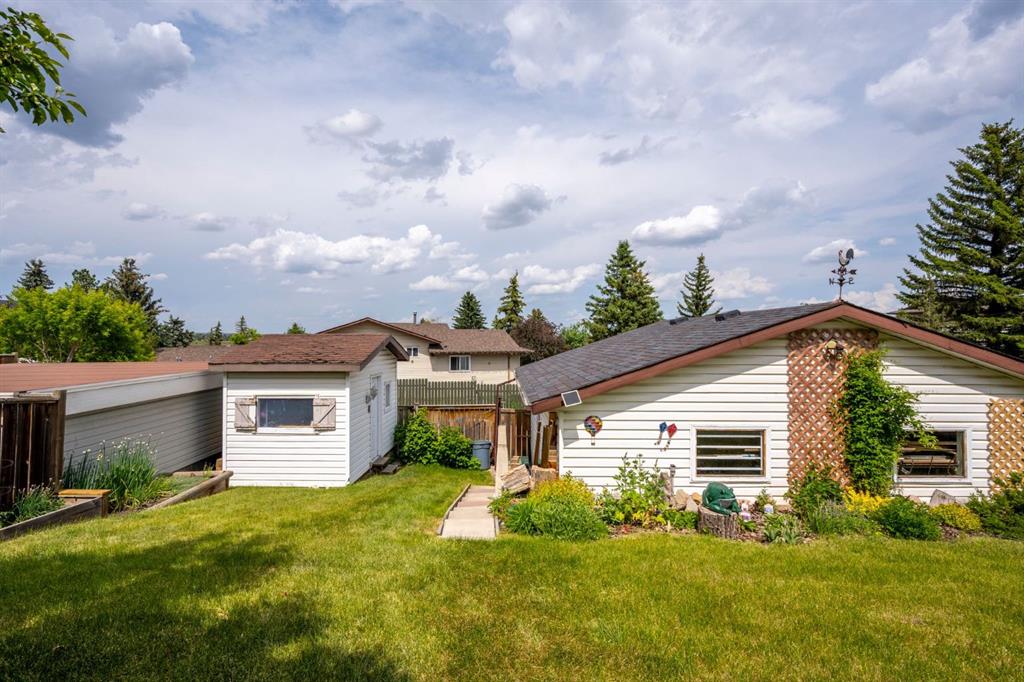 4 Beddington Way NE, Calgary, 4 Bedrooms Bedrooms, ,1 BathroomBathrooms,Houses,For Sale,3214