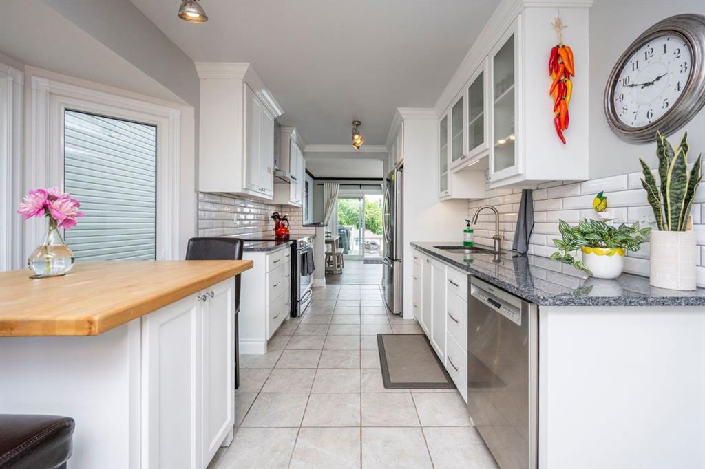 4 Beddington Way NE, Calgary, 4 Bedrooms Bedrooms, ,1 BathroomBathrooms,Houses,For Sale,3214