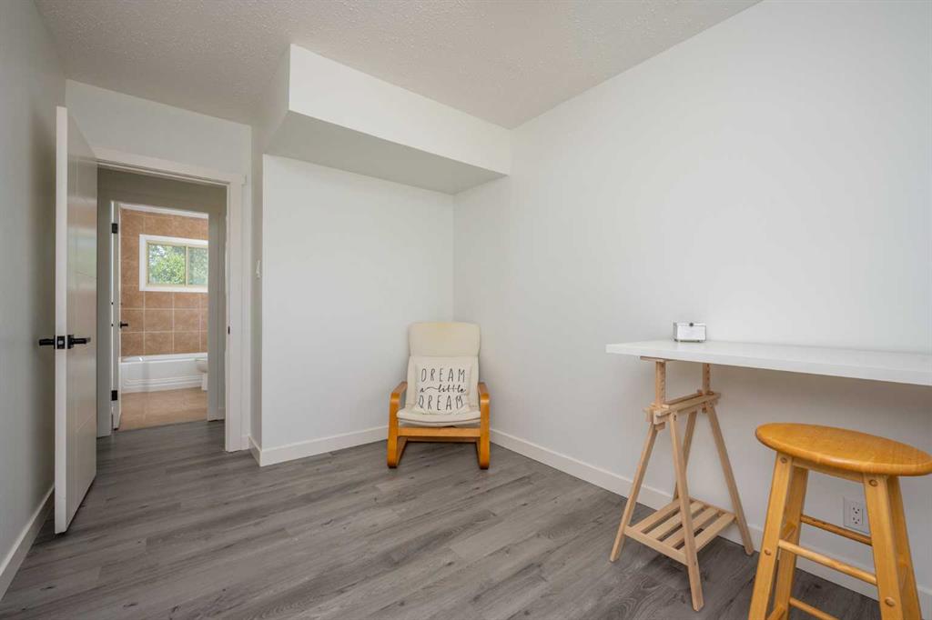 724 80 Avenue SW, Calgary, 5 Bedrooms Bedrooms, ,2 BathroomsBathrooms,Houses,For Sale,3215