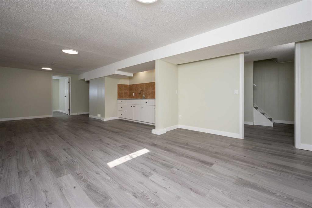 724 80 Avenue SW, Calgary, 5 Bedrooms Bedrooms, ,2 BathroomsBathrooms,Houses,For Sale,3215