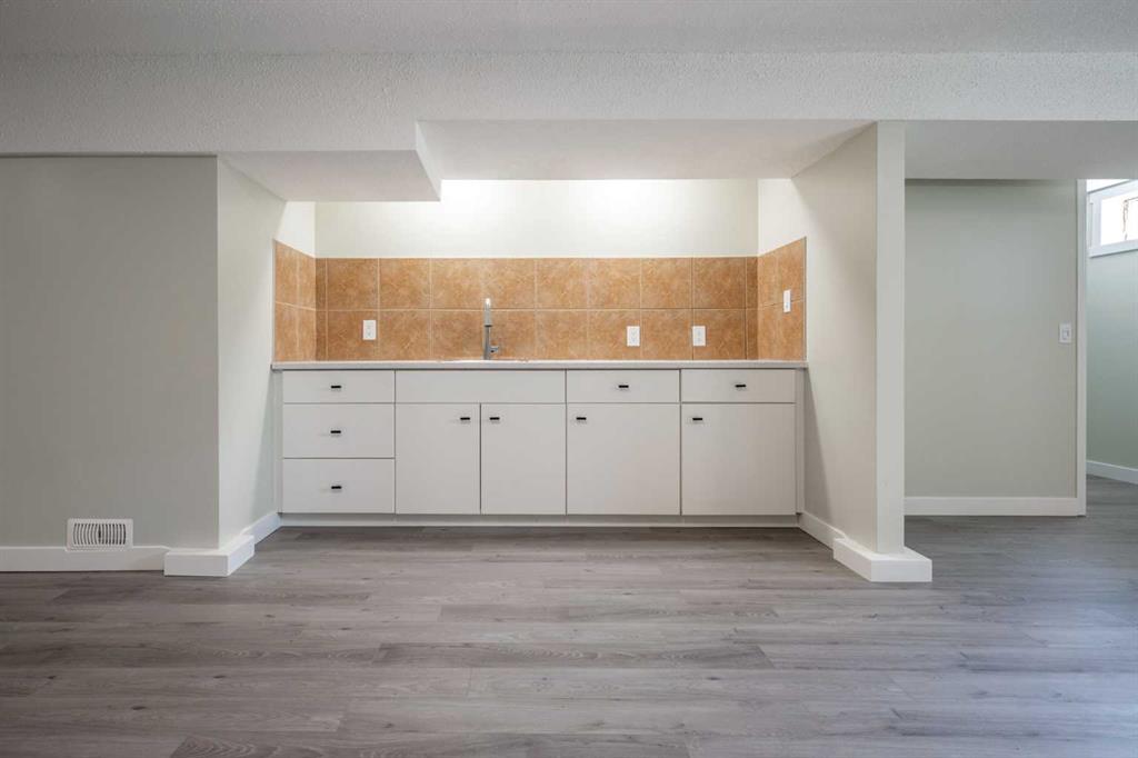 724 80 Avenue SW, Calgary, 5 Bedrooms Bedrooms, ,2 BathroomsBathrooms,Houses,For Sale,3215