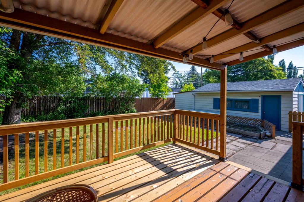 724 80 Avenue SW, Calgary, 5 Bedrooms Bedrooms, ,2 BathroomsBathrooms,Houses,For Sale,3215