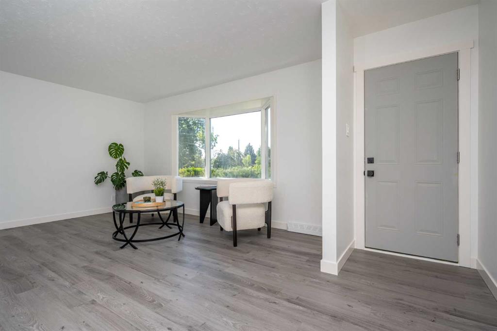 724 80 Avenue SW, Calgary, 5 Bedrooms Bedrooms, ,2 BathroomsBathrooms,Houses,For Sale,3215