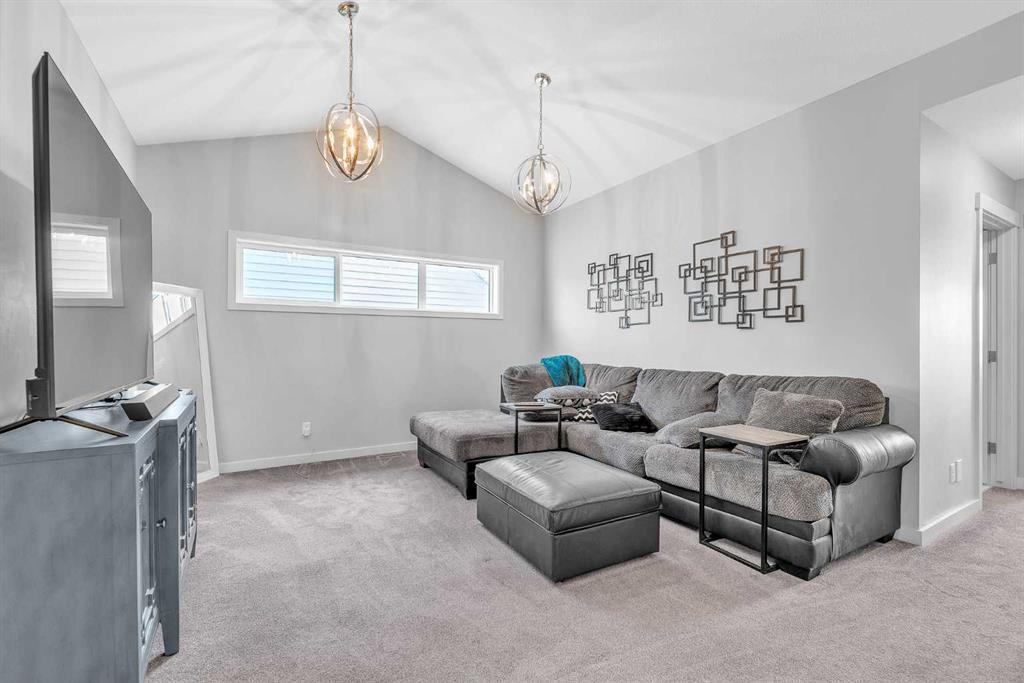 203 Reunion Green NW, Airdrie, 4 Bedrooms Bedrooms, ,2 BathroomsBathrooms,Houses,For Sale,3216