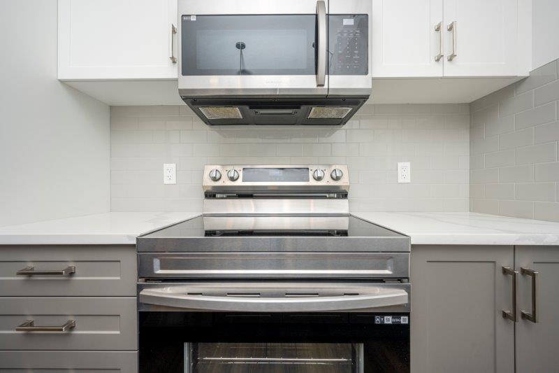 501, 10060 46 Street Northeast, Calgary, 1 Bedroom Bedrooms, ,1 BathroomBathrooms,Condos/Townhouses,For Rent,ESSENTIAL SAVANNA,501, 10060 46 Street Northeast,3217