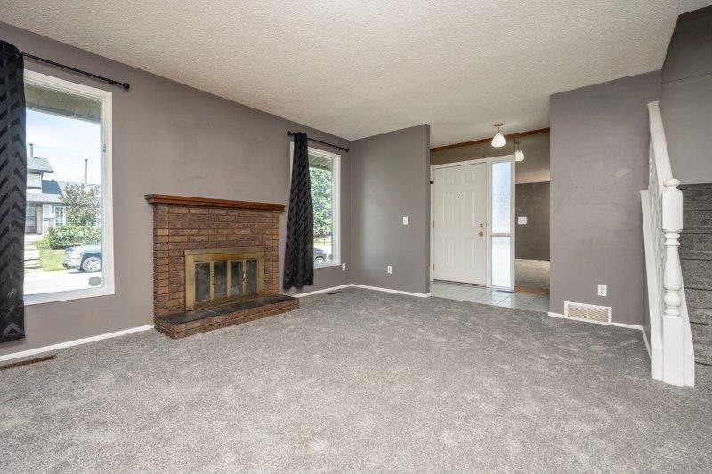 383 Abergale Drive Northeast, Calgary, 4 Bedrooms Bedrooms, ,1.5 BathroomsBathrooms,Houses,For Rent,383 Abergale Drive Northeast,3218
